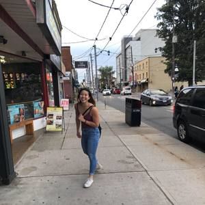 Meet your Posher, Amy